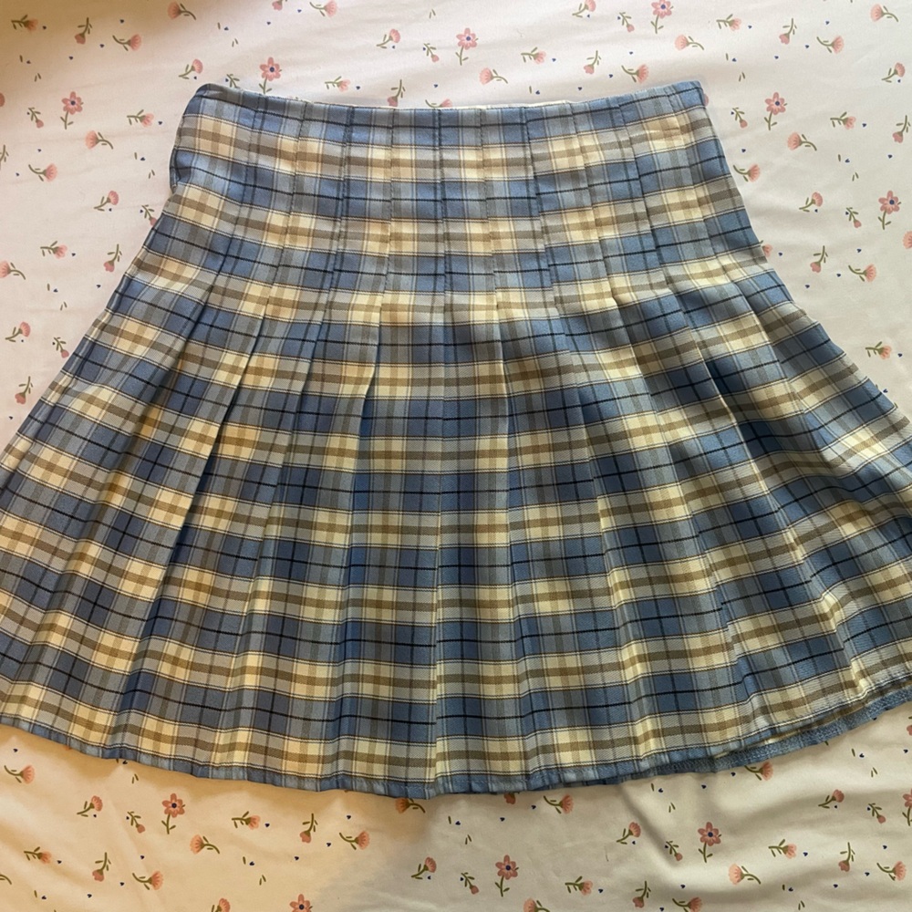 Blue Cream Pleated Mini Skirt